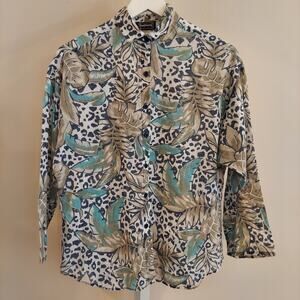 Vtg Semi Sheer Button Up Shirt Light Weight‎ Tropical Animal Print Safari